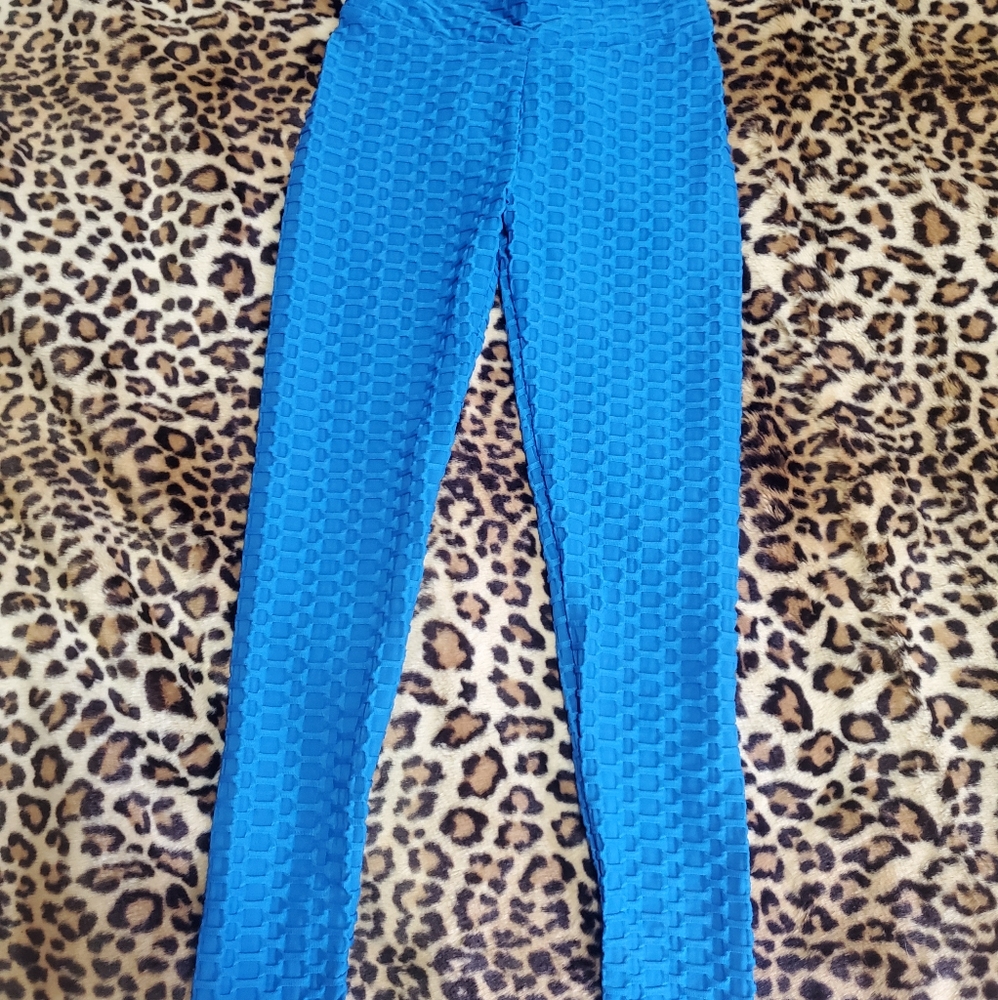 Scrunchy butt leggings